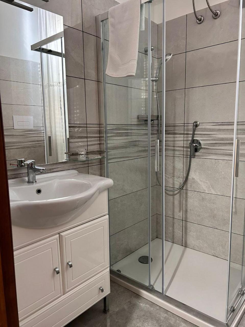B&B Metropolitan Rc Reggio di Calabria Kültér fotó